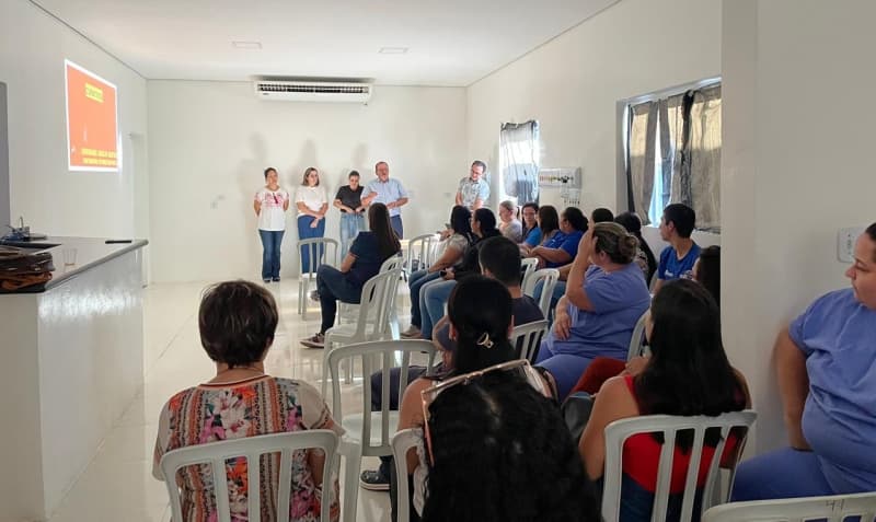Capacitação em saúde: profissionais participam de curso de curativos ministrado por especialista na FESAT