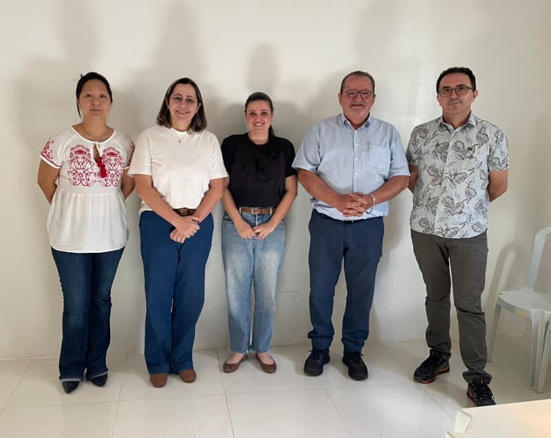 Capacitação em saúde: profissionais participam de curso de curativos ministrado por especialista na FESAT