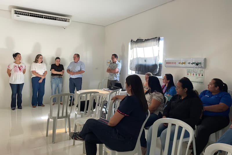 Capacitação em saúde: profissionais participam de curso de curativos ministrado por especialista na FESAT