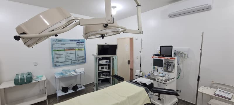 Centro cirúrgico do Hospital FESAT